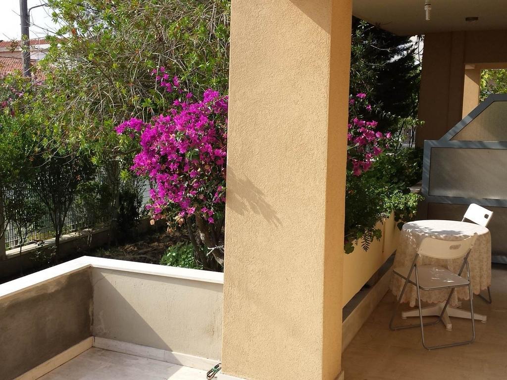 Zach'S House Nea Roda Exterior foto