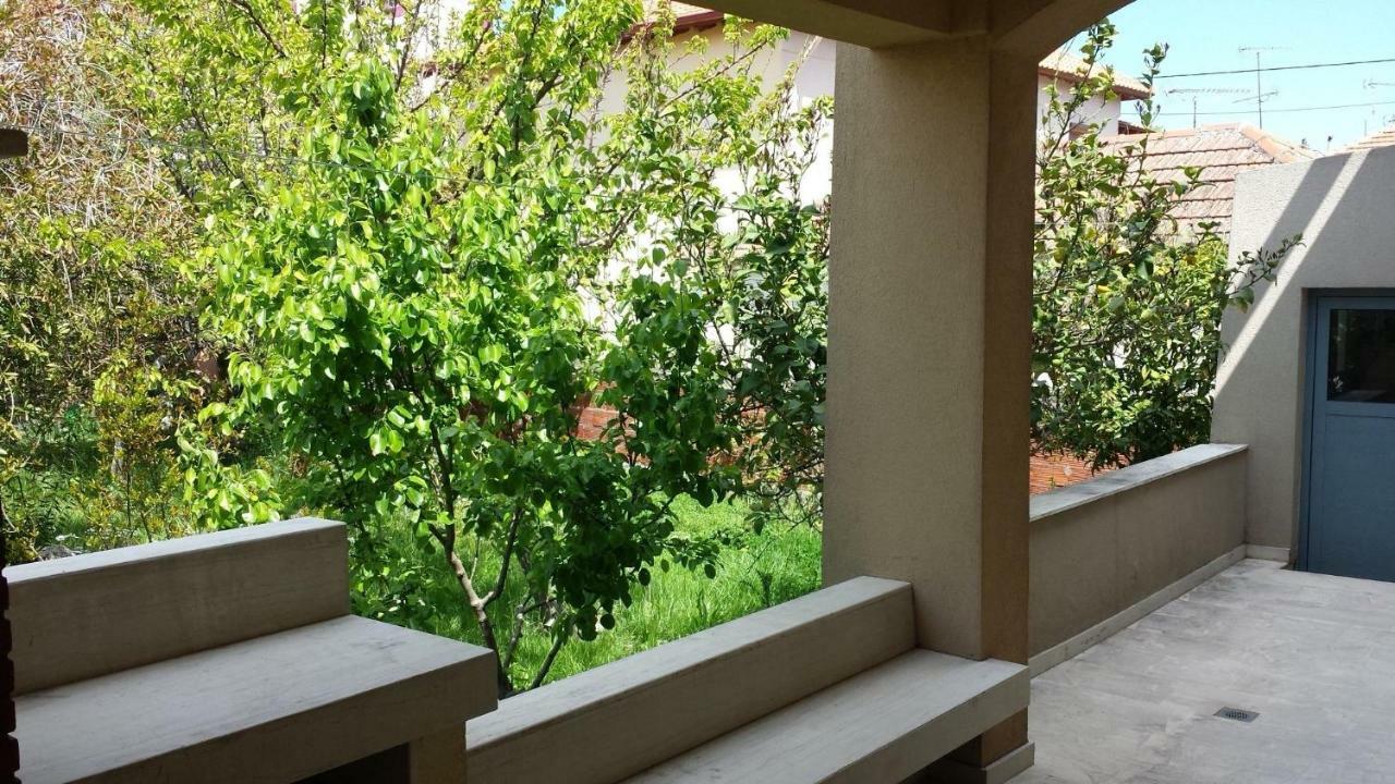 Zach'S House Nea Roda Exterior foto